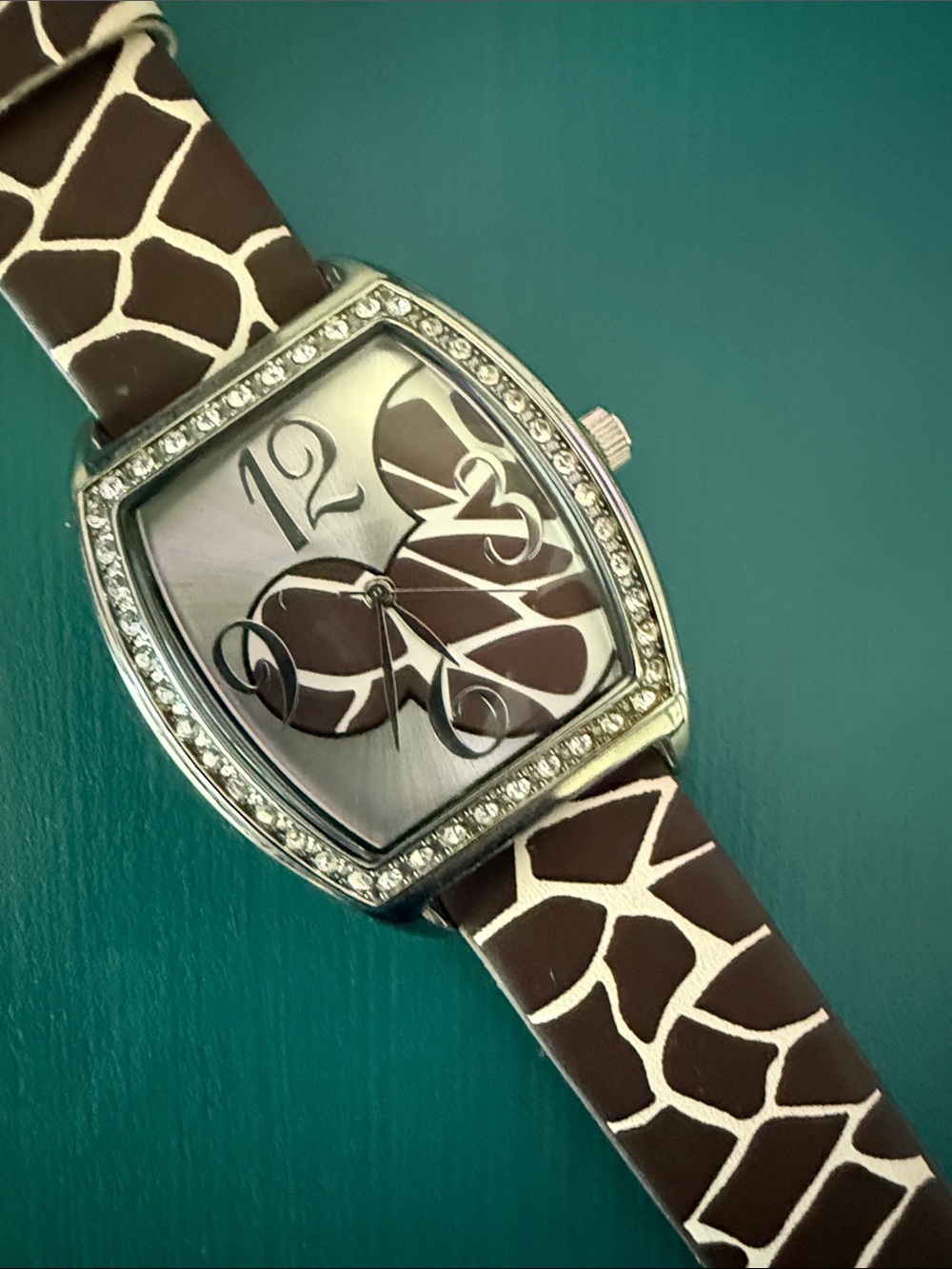 Brown Giraffe-Print Mickey Mouse Crystal Bezel Fashion Watch